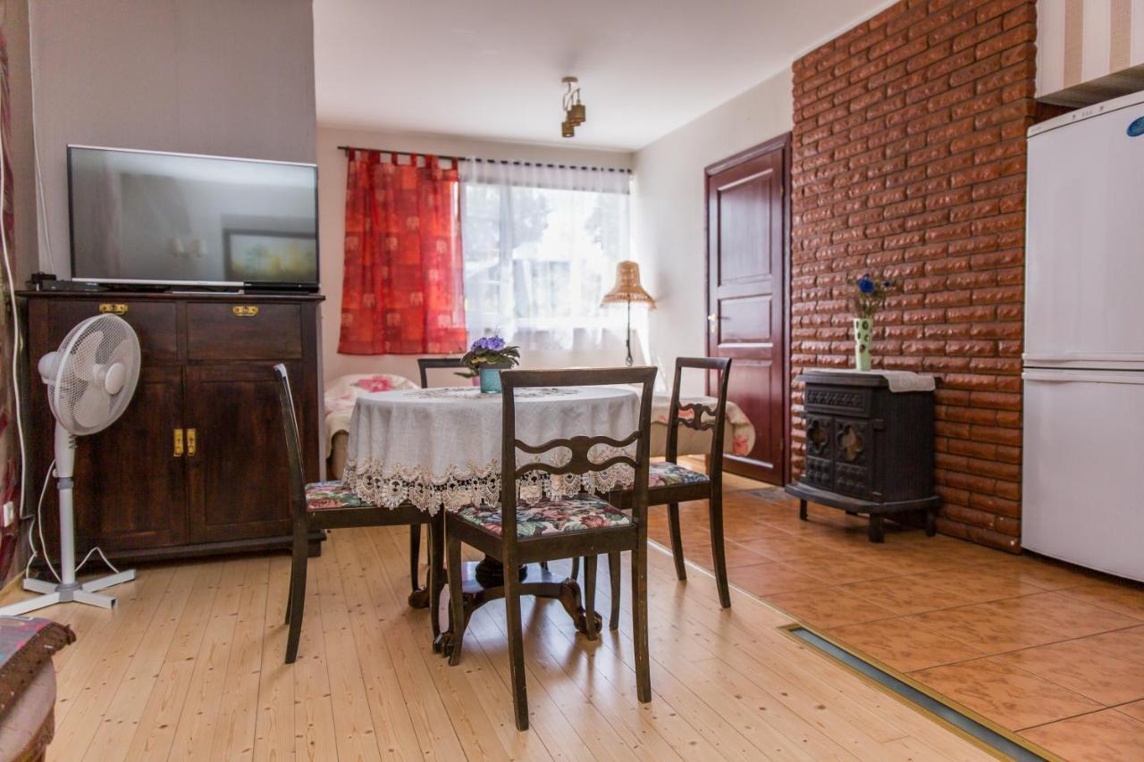 Papli 2 Accommodation بارنو المظهر الخارجي الصورة